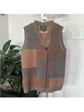 Woolrich Lambswool Knit Sweater cardigan Vest Sz S BOHO Patch Pattern Neutral